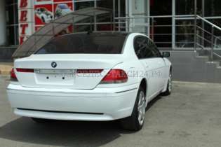 Прокат BMW 750 (БМВ), цвет белый