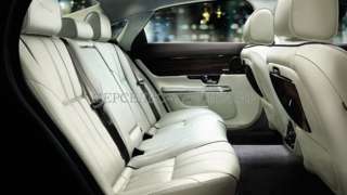 Взять на прокат автомобиль Jaguar XJ (Ягуар) белого цвета